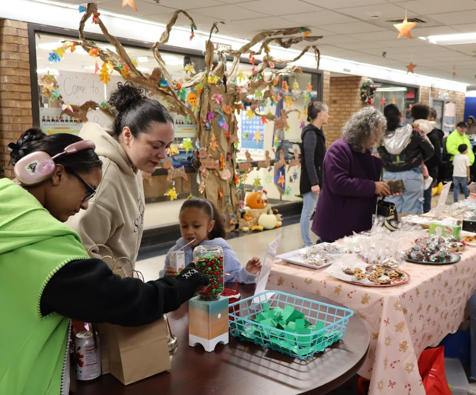 Savin Rock Holiday Festival 