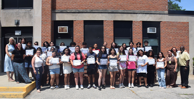 West Hempstead recognizes 31 NYS Seal of Biliteracy recipients 