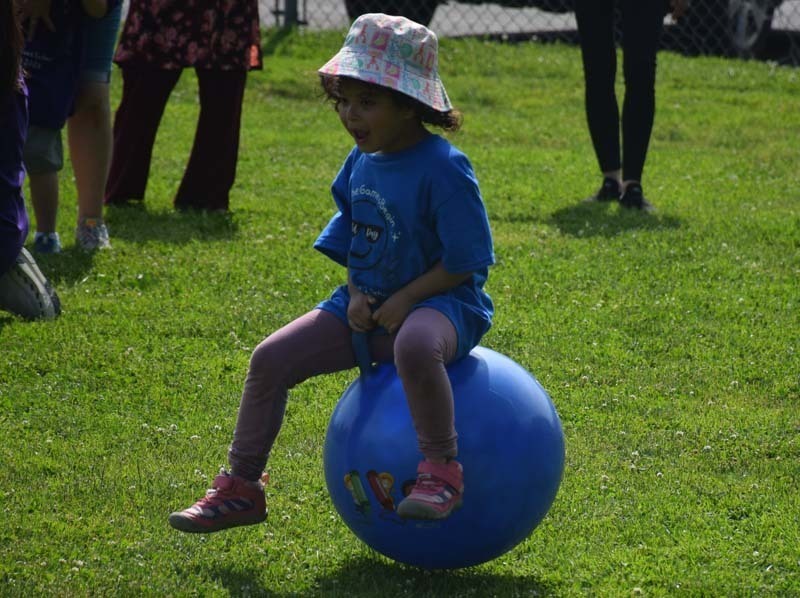 Chestnut Street School kindergartners participated in a variety of outdoor games and activities during the school's annual Field Day on June 10. 