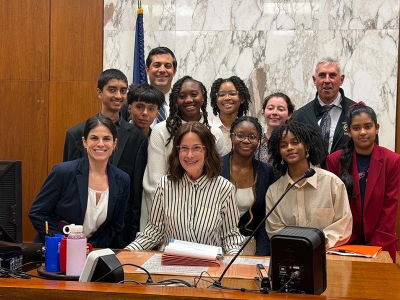 Mock  trial  students. 