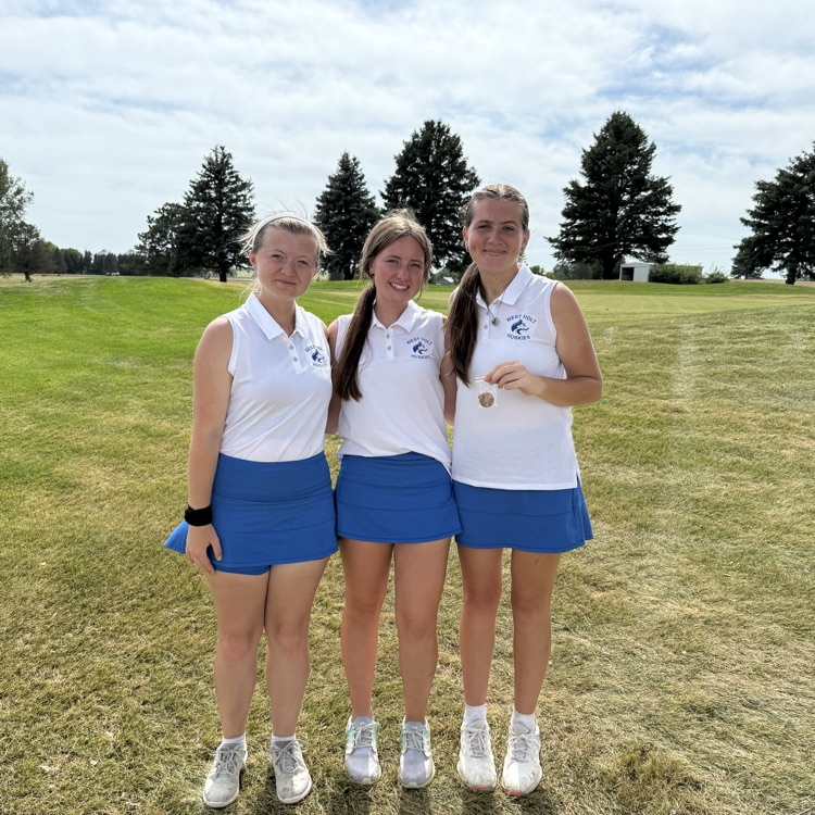 Girls golfers
