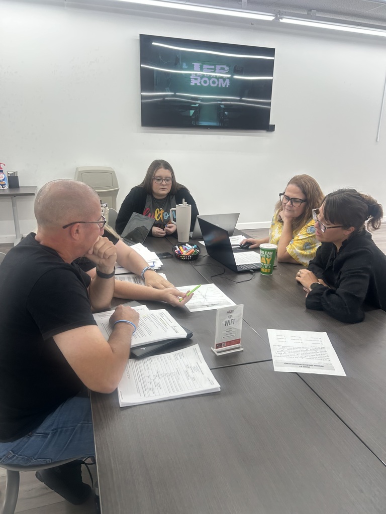 teachers escape room game