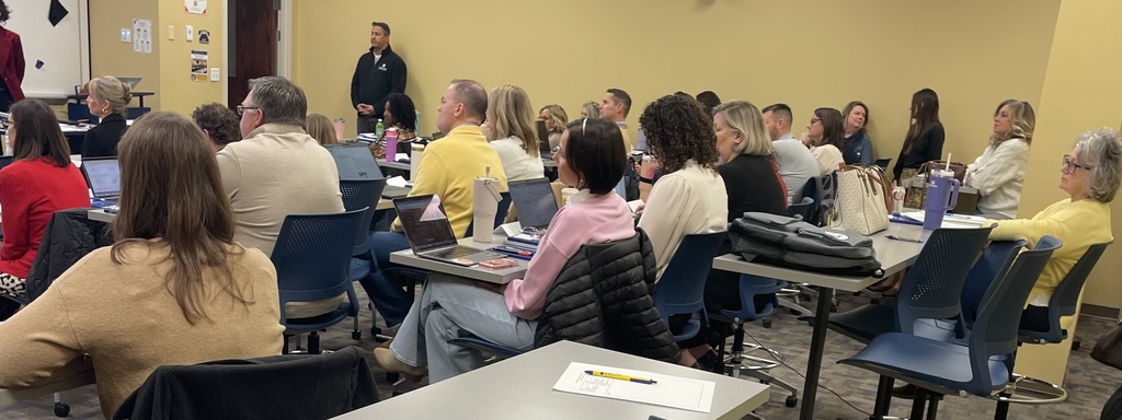 people in a room at murray state university