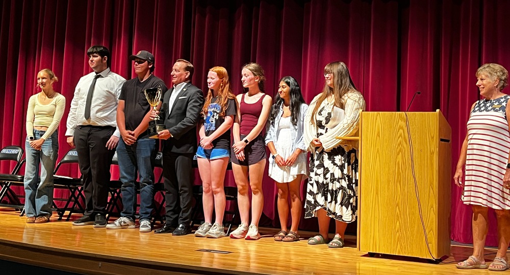 WLHS Receives The Carrie Chapman Catt Award 