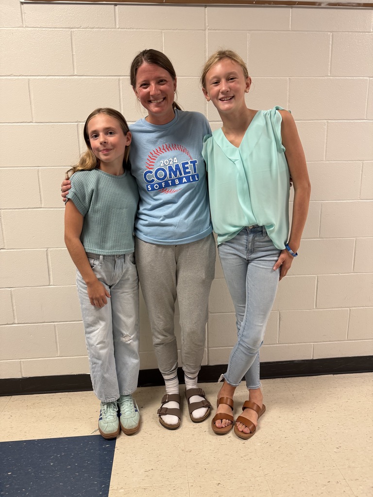 The middle school celebrated Homecoming week with Teachers vs Students! They did an outstanding job!