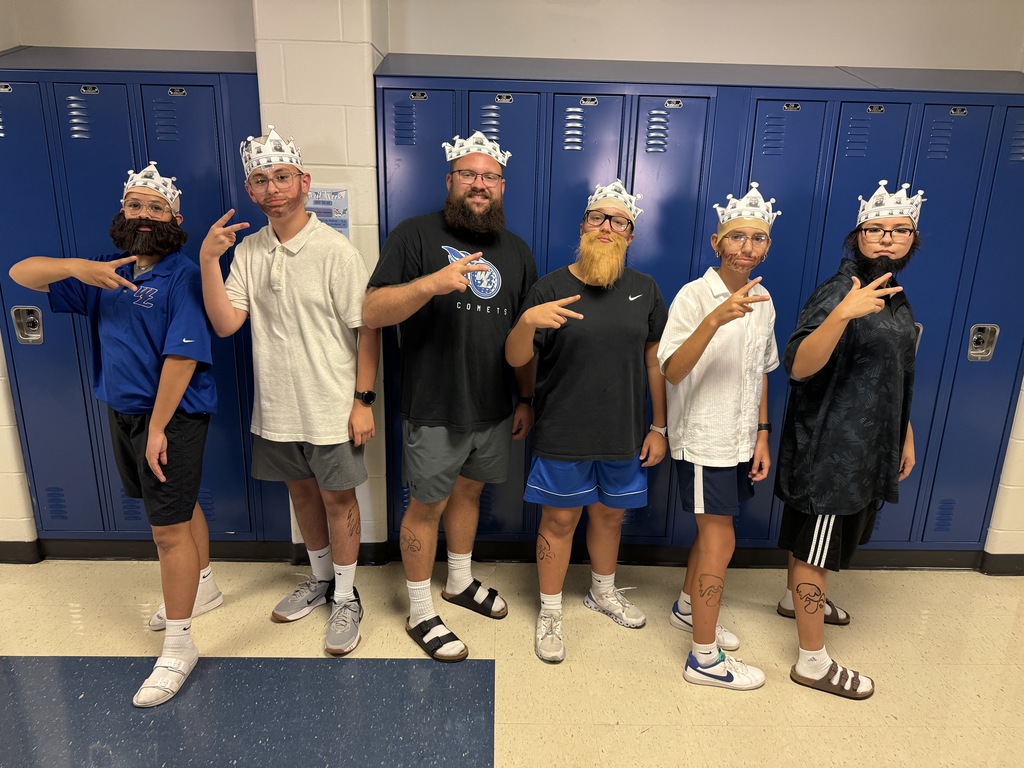 The middle school celebrated Homecoming week with Teachers vs Students! They did an outstanding job!