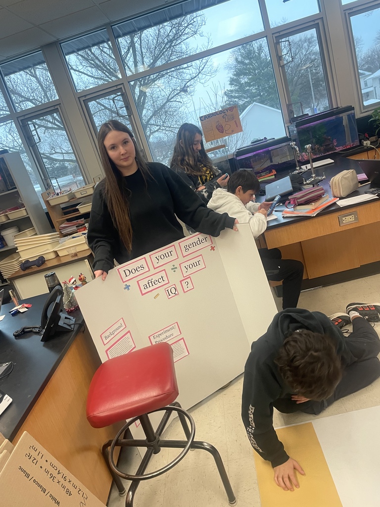 8th graders are working hard on their science fair projects. They will be showcasing their hard work on Jan. 14, 2026!