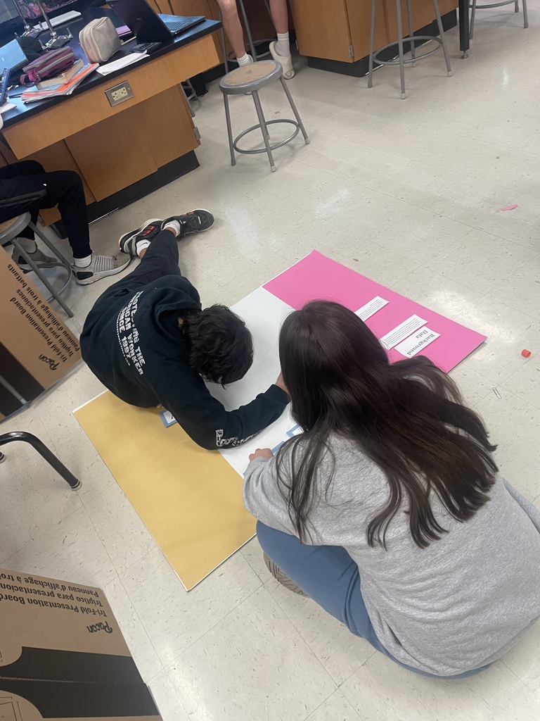 8th graders are working hard on their science fair projects. They will be showcasing their hard work on Jan. 14, 2026!