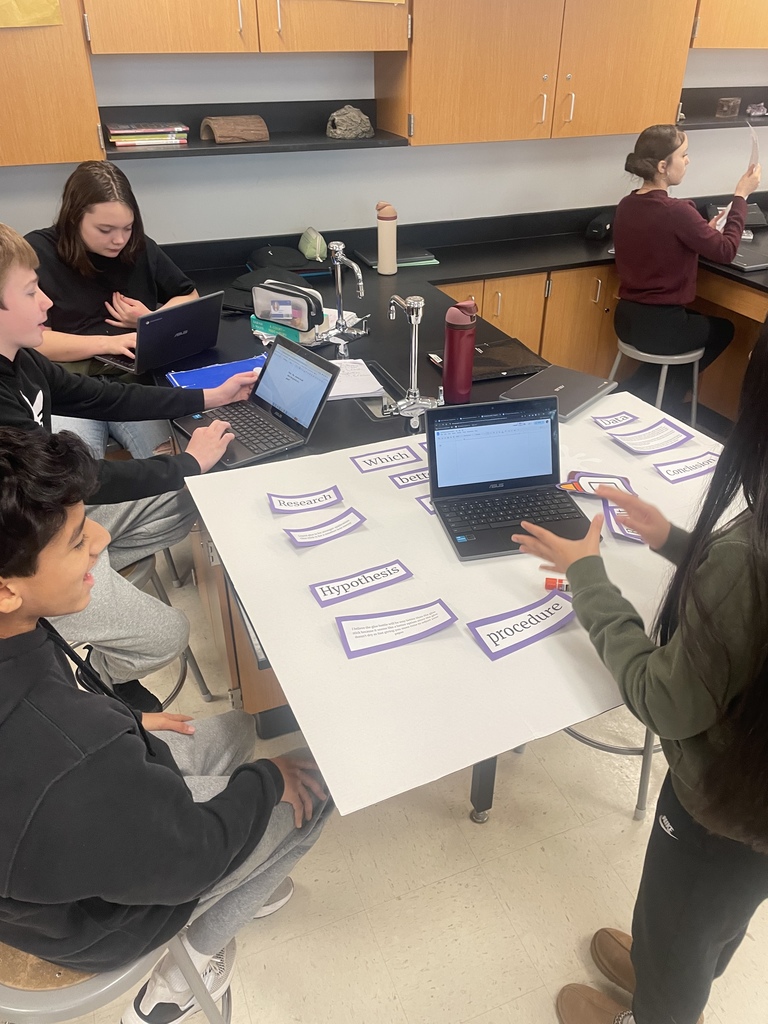 8th graders are working hard on their science fair projects. They will be showcasing their hard work on Jan. 14, 2026!