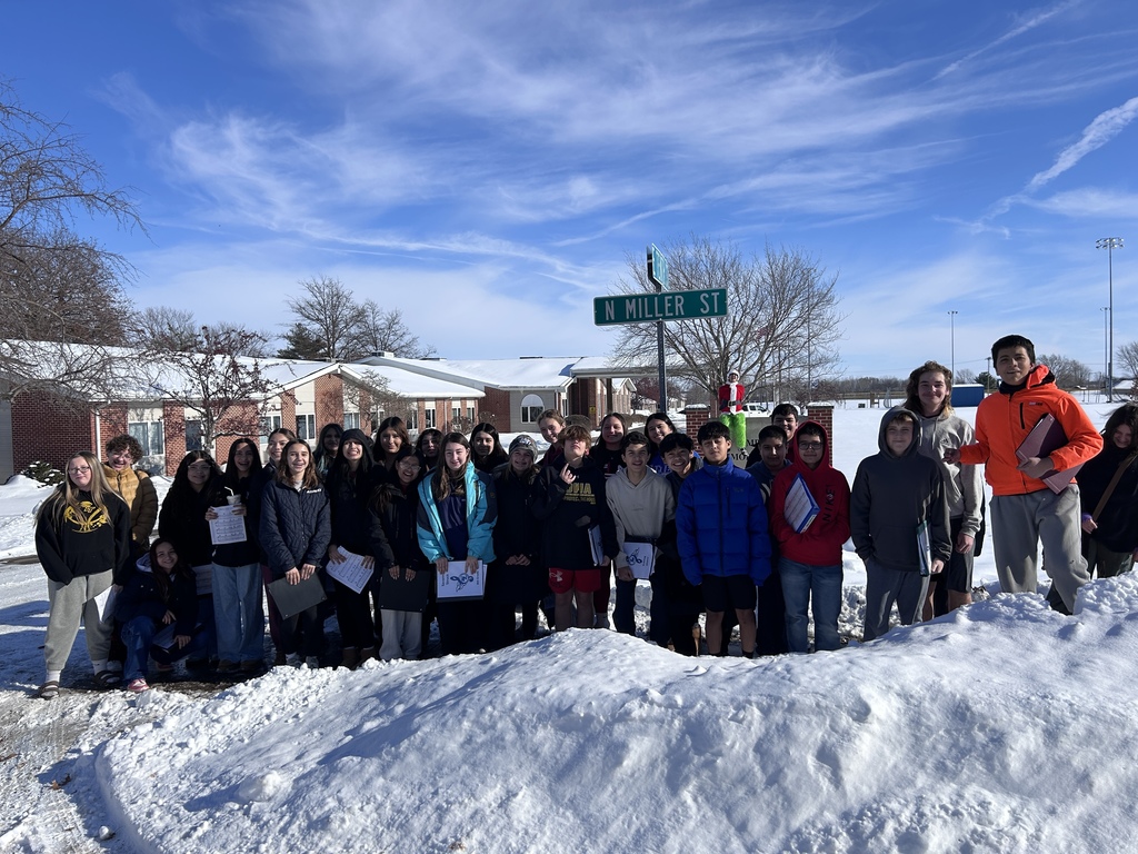 The 8th grade choir sang holiday songs at Simpson home yesterday! (Peep the Grinch in the background)