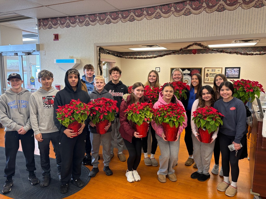 Poinsettia Delivery to Simpson Home