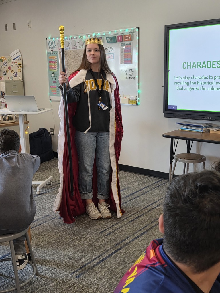 5th graders played Charades to practice recalling historical events in Ms. McIntosh's class!