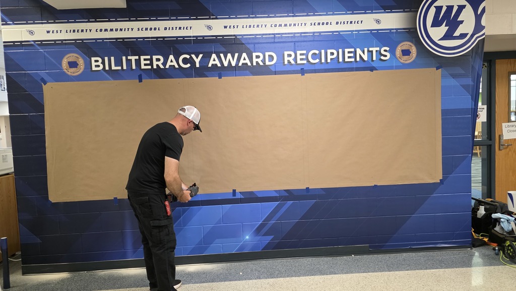 guys work on installing wall wrap