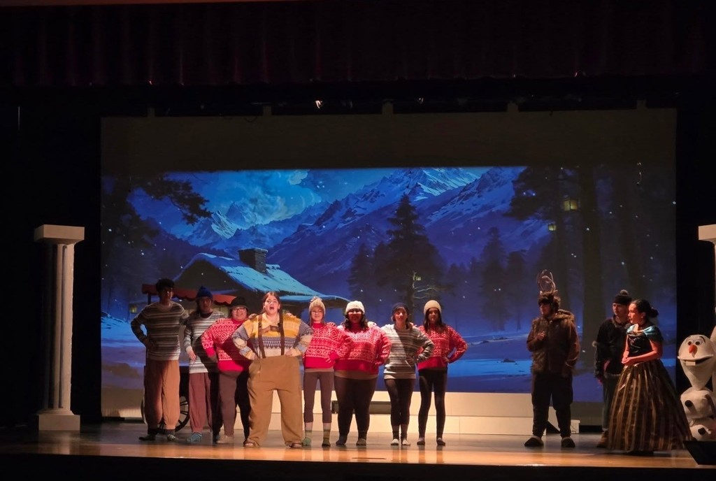 Frozen Jr dress rehearsal
