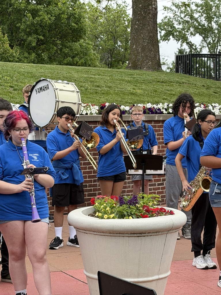 7th and 8th grade band and choir members had a fun day at Adventureland this month, starting the trip with both instrumental and choral performances and spending the rest of the time enjoying the park!