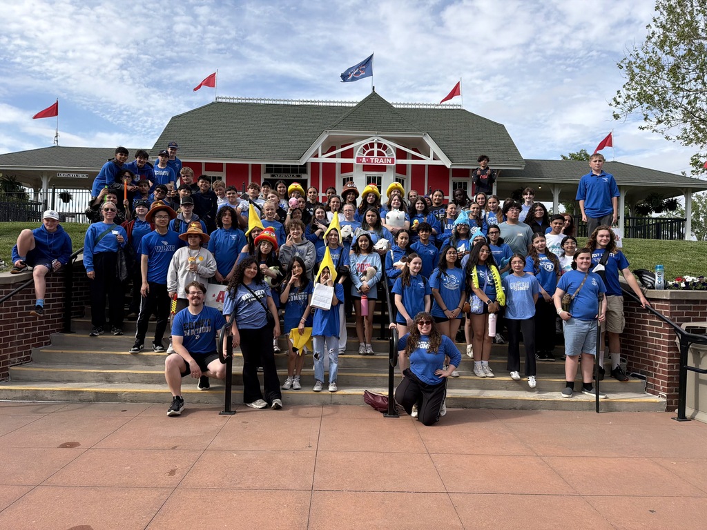 7th and 8th grade band and choir members had a fun day at Adventureland this month, starting the trip with both instrumental and choral performances and spending the rest of the time enjoying the park!