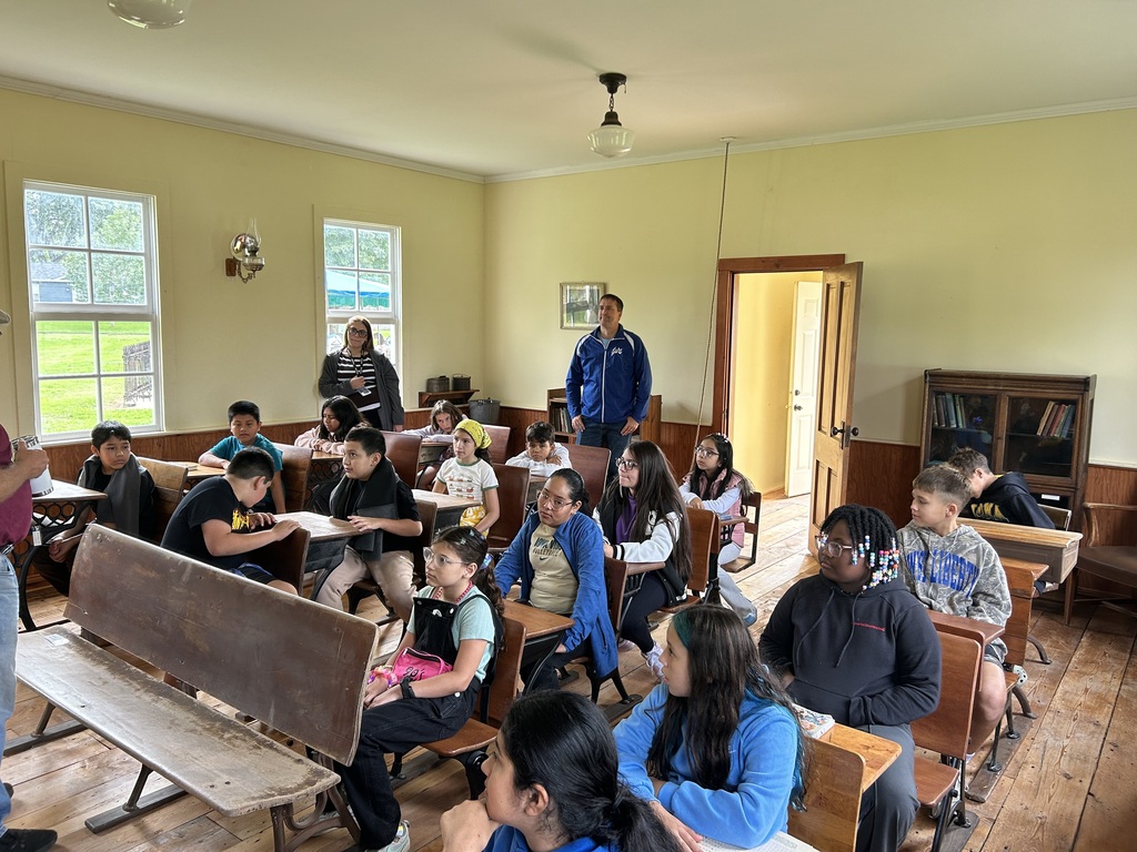 5th graders took a surprise trip to the Depot in town for Ms. McIntosh's Social Studies Class last week! What a great experience!