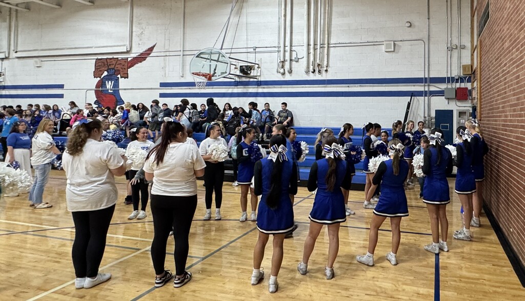 Friday's Homecoming Pep Rally at the middle school was a blast! Thank you to our junior high band and the cheerleaders and dancers for raising our school spirit!