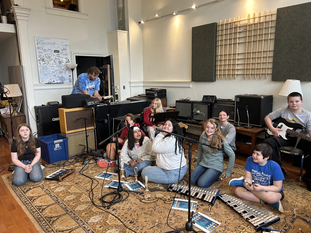 6th grade Music Enrichment class recorded an original spooky song at the Vault recording studio in West Liberty!