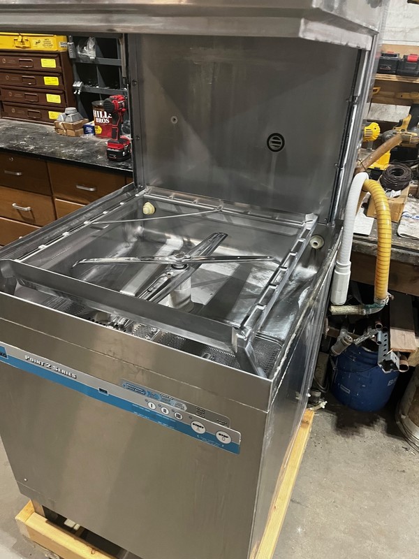 Meiko Dishwasher with open door