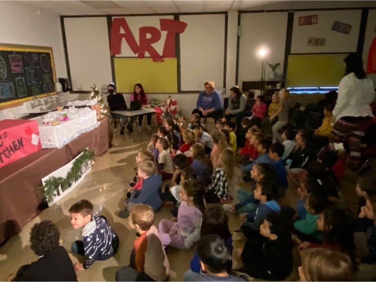 ELC watching the show