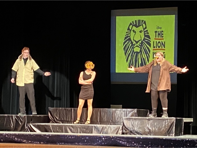 Ambrose Eck, Alyssa Stagg, El Womachka