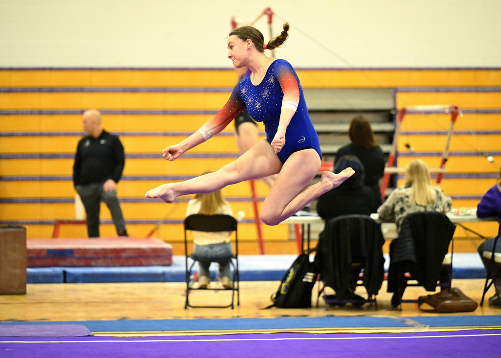 neveah patrick on floor