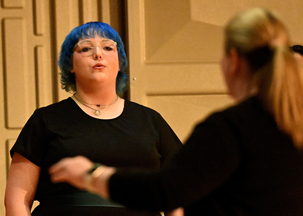 choir students singing