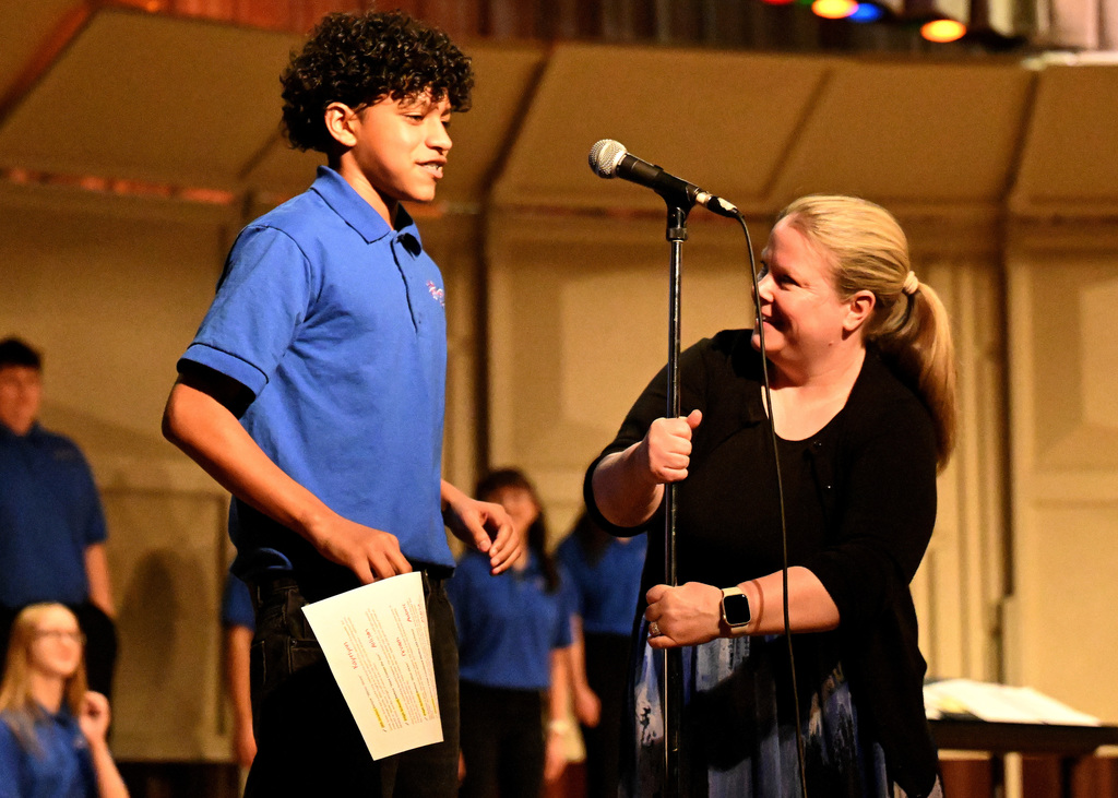 choir students singing