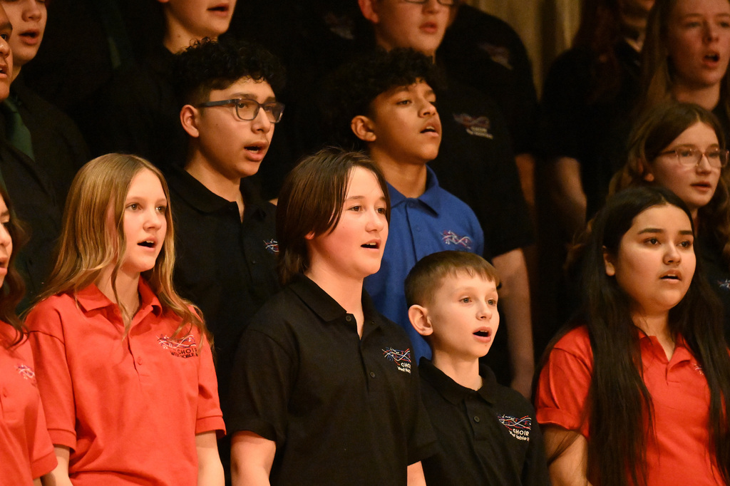 choir students singing