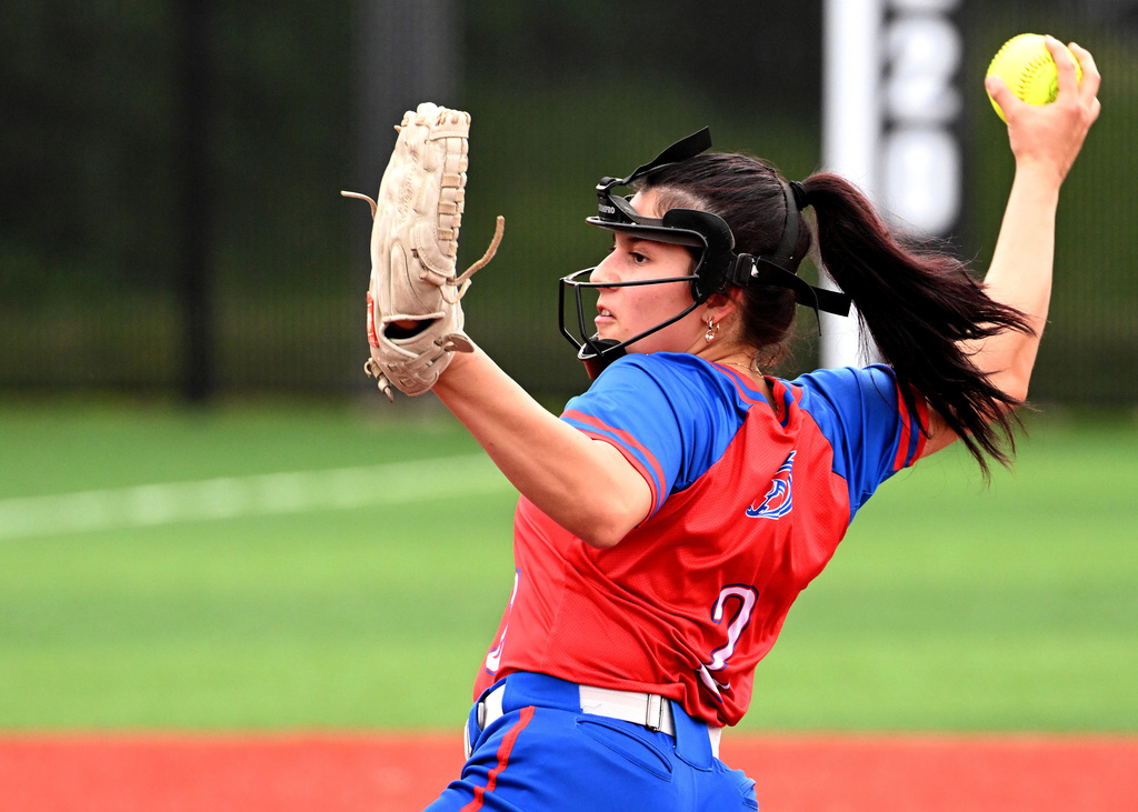 softball player