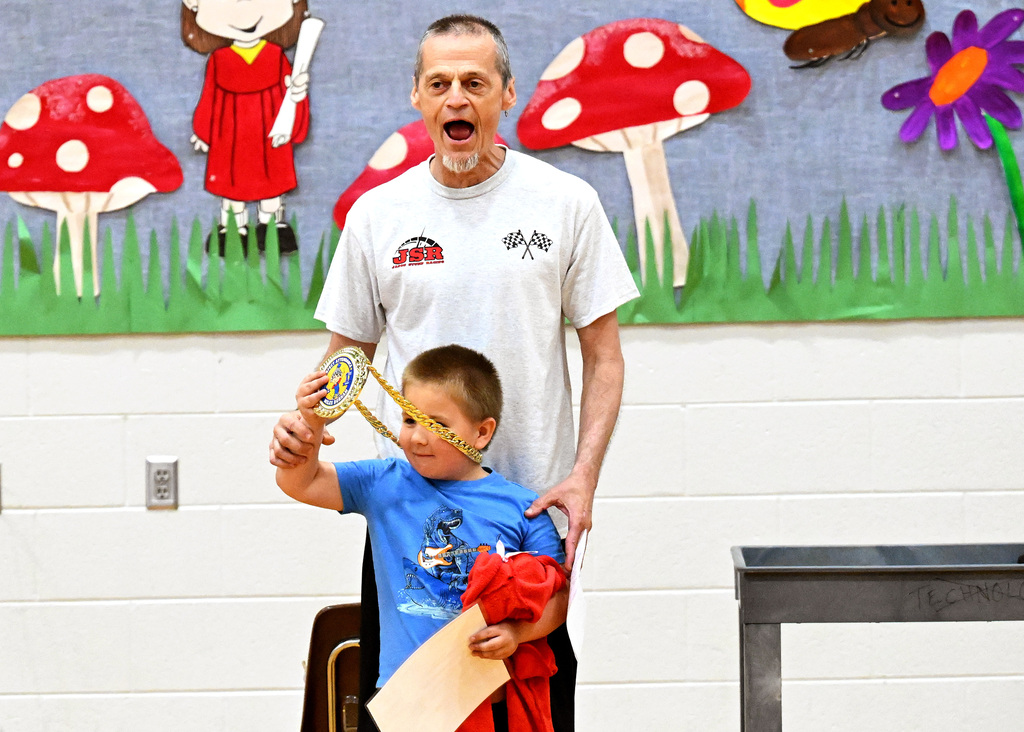 kids at an awards program