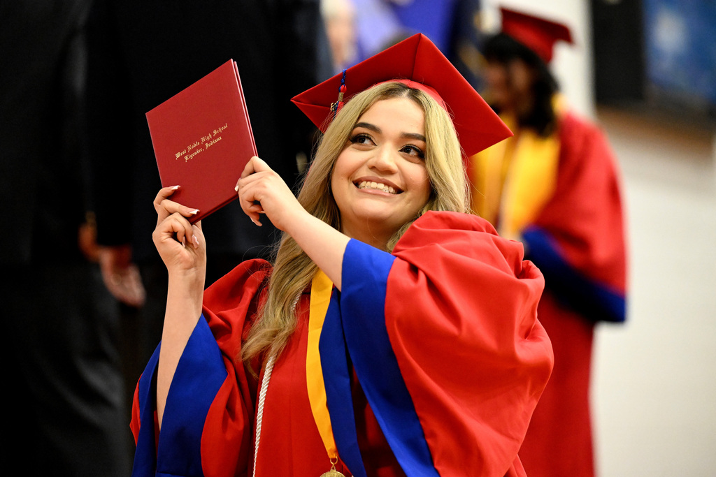 west noble graduation scenes