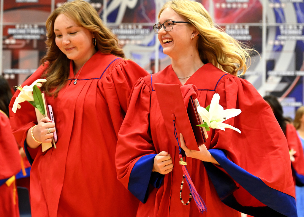 west noble graduation scenes