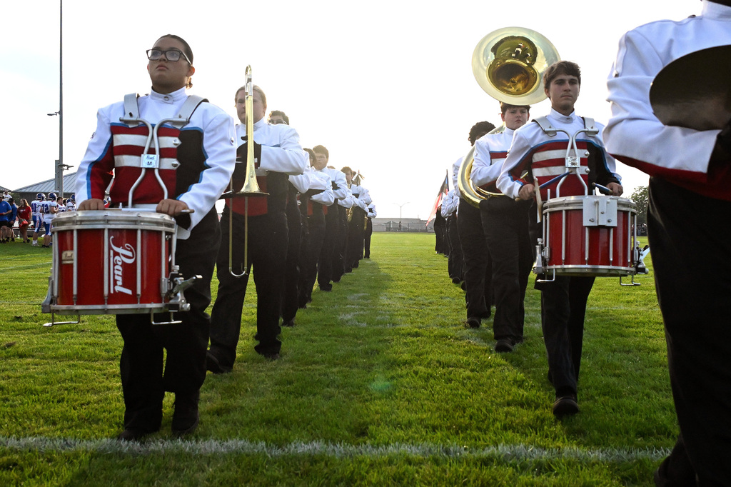 marching band performing