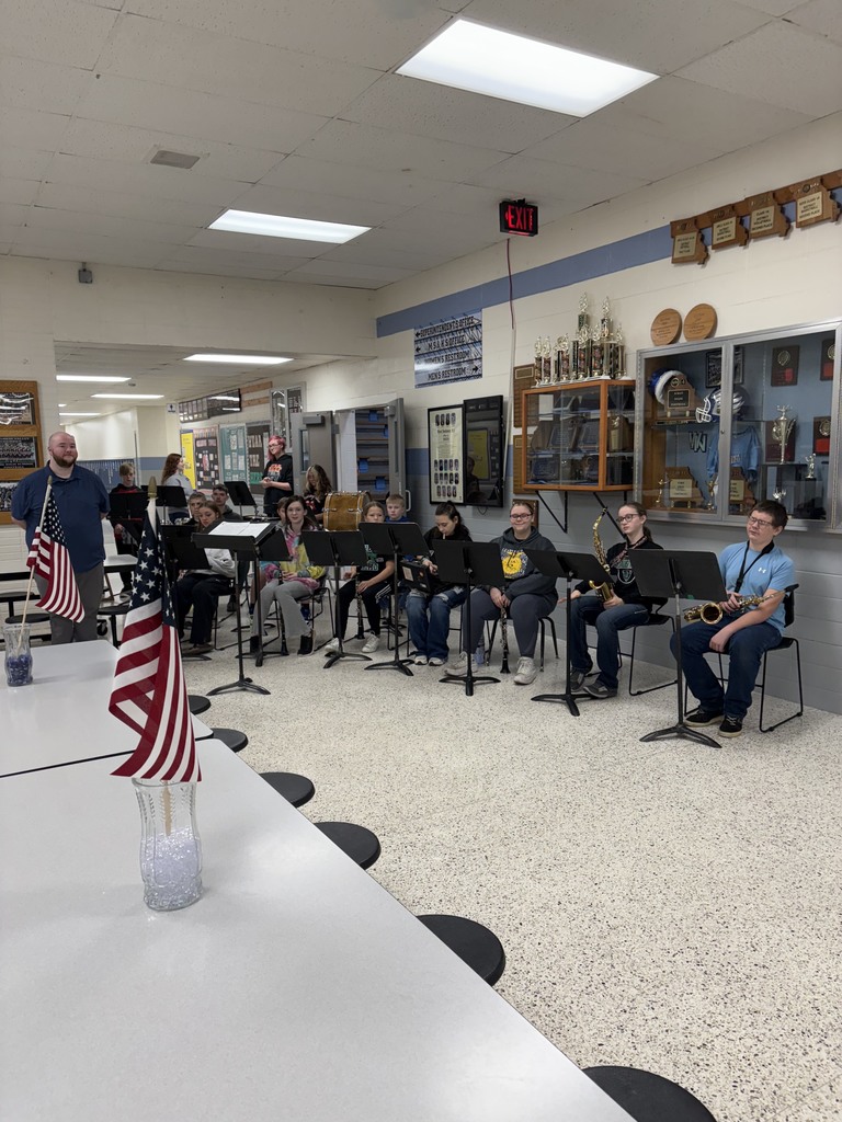 JH/HS Band playing for the Veterans.