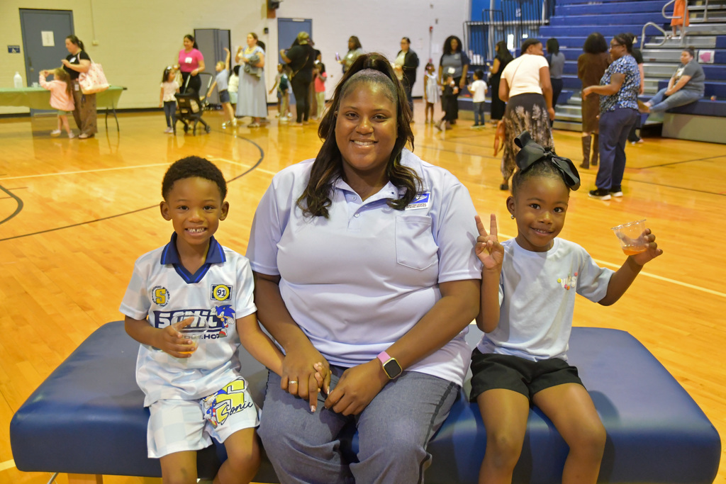 Students treat their mom's to pampering