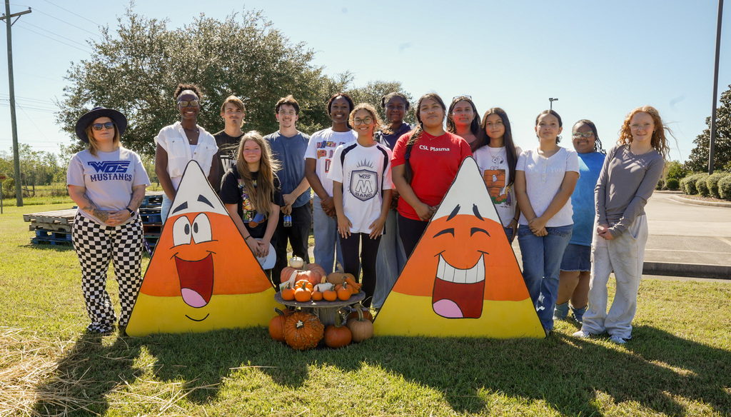 WOSHS Student Council group photo at the pumpkin patch