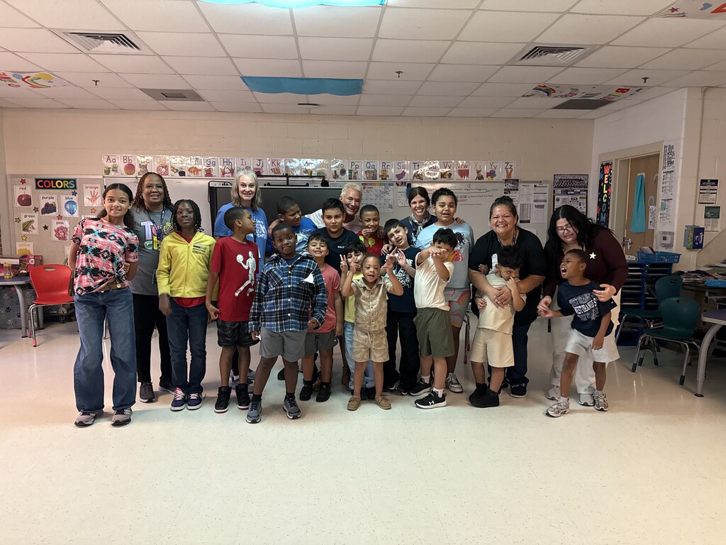 Group photo of class with Kevin Spencer as a guest