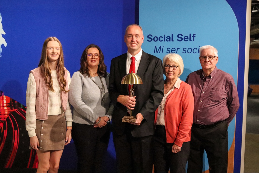 2025 LIGHTS Outstanding Principal Award - Doug Gross