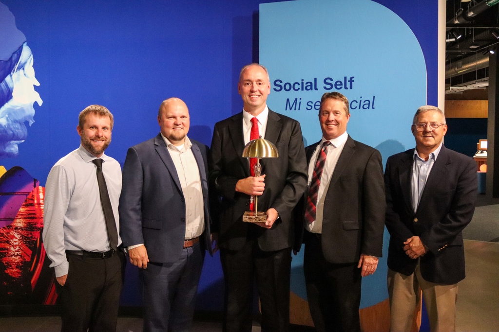 2025 LIGHTS Outstanding Principal Award - Doug Gross