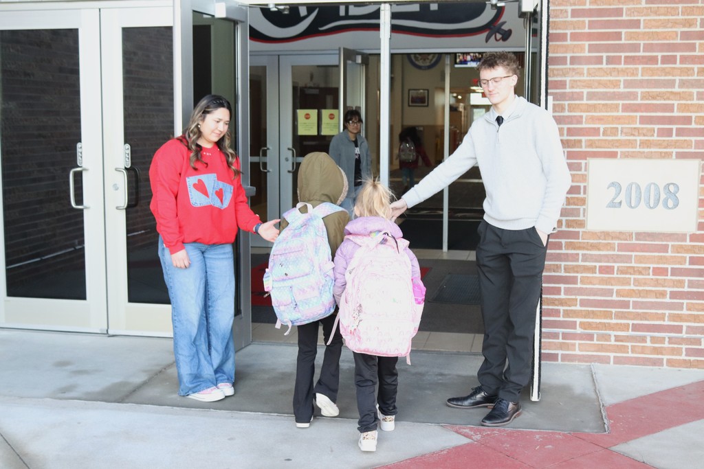 Happy High-Five Friday! ✋  Today our Student Council members helped spread the love with lots of Cadet spirit as we head into Valentine’s Day weekend!  Thanks to everyone who helped make this morning extra sweet. Happy (early) Valentine’s Day! 💌  #CadetPride ⚔️