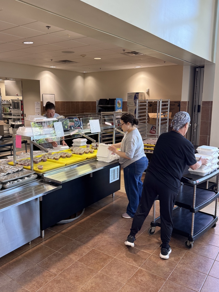 Week #3 of our Summer Food Program! ✅  A huge THANK YOU to all of our dedicated workers who help prepare, package, and deliver meals to ensure children in our area have access to nutritious food all summer.   Join us in thanking this amazing team for all they do! Drop a ❤️ or a thank you in the comments to show your appreciation for their hard work and dedication to our community!  #cadetpride⚔️