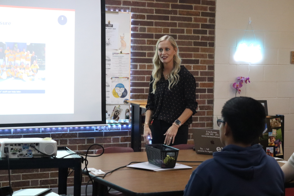 Today our JAG classes welcomed Erica Zywiec, a Realtor with eXp Realty in Columbus, to share her career journey with our students!  Erica talked about her path from high school to becoming a real estate agent and reminded students that where you end up may look completely different from what you originally pictured, and that’s okay!  She shared how the different jobs, experiences, and skills she picked up along the way have all played a role in the work she does today. A great reminder that every experience can teach you something and help prepare you for what comes next!  Thank you, Erica, for spending time with our students and sharing your story!  #CadetPride ⚔️