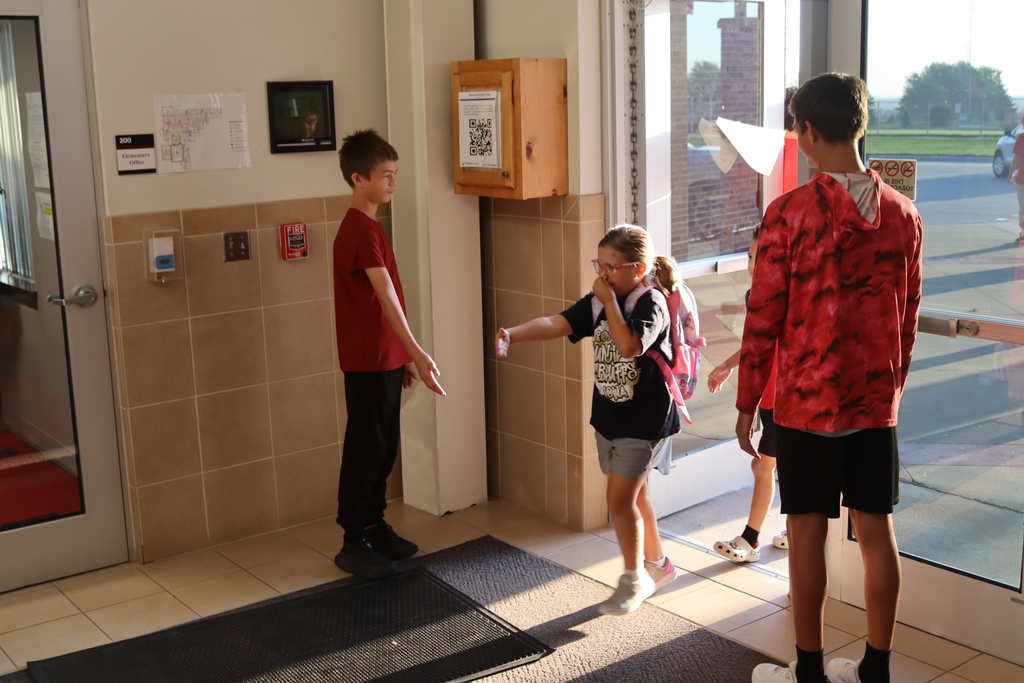 Happy High-Five Friday! ✋  Our West Point-Beemer Cross Country team welcomed the elementary students this morning with high fives, smiles, and tons of energy!  Have a great weekend, Cadets! ❤️🤍🖤  #CadetPride⚔️