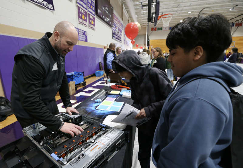 K12ETA table, showing a student a server