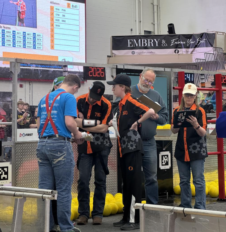 Ludington's Robotic's team working on their robot