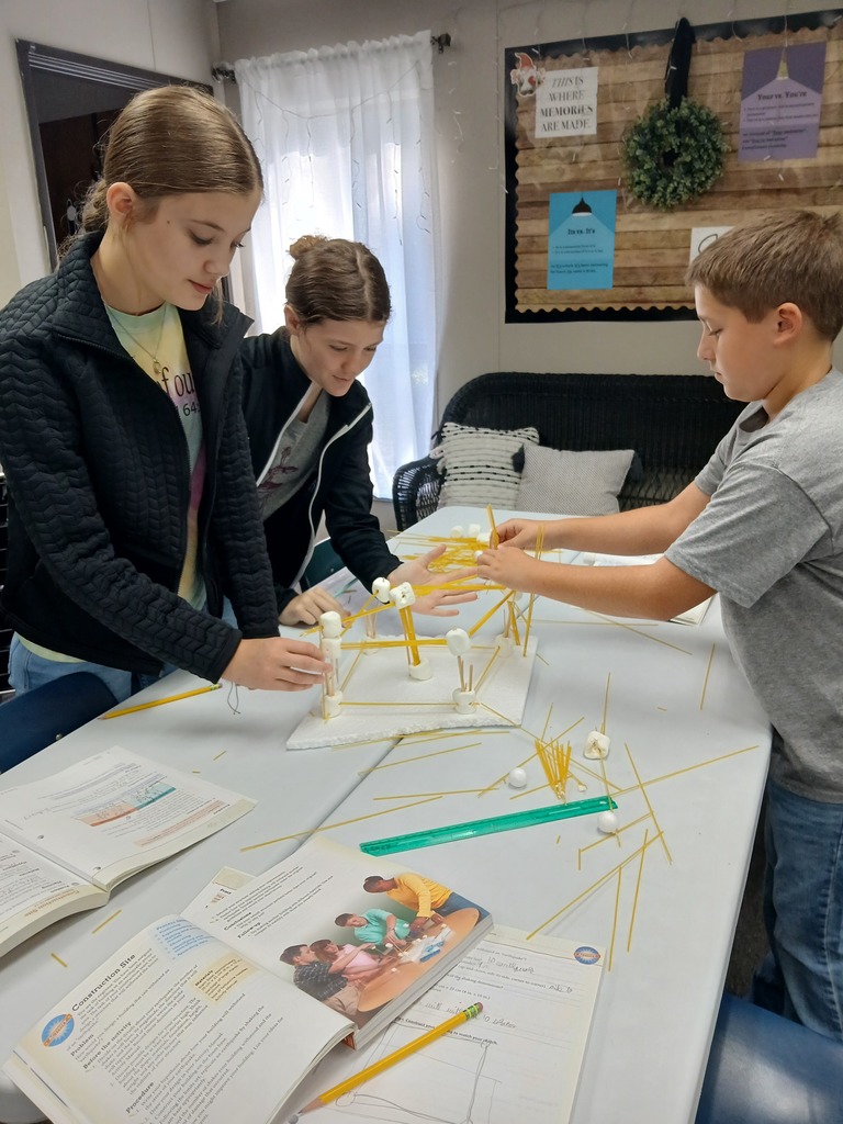 Ellie, Charlotte, and Warren