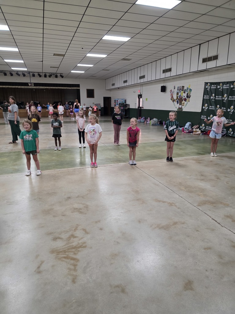 Pee Wee Cheerleading