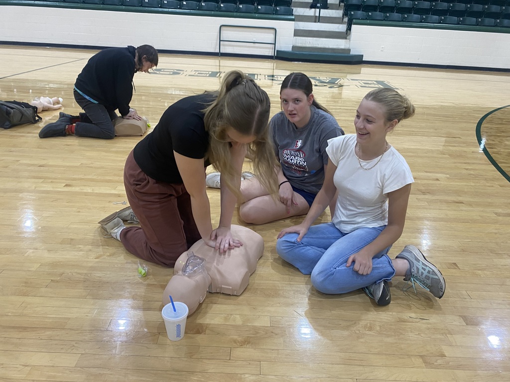 Jrs & Srs trained on hands-on CPR, Stop the Bleed